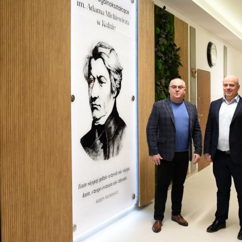 Za blisko 800 tysięcy złotych odremontowany został parter Liceum w Kolnie